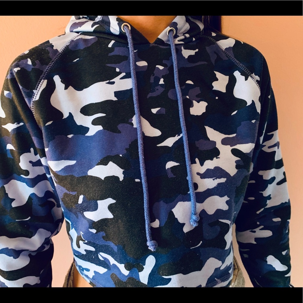 Blue army print hoodie✨